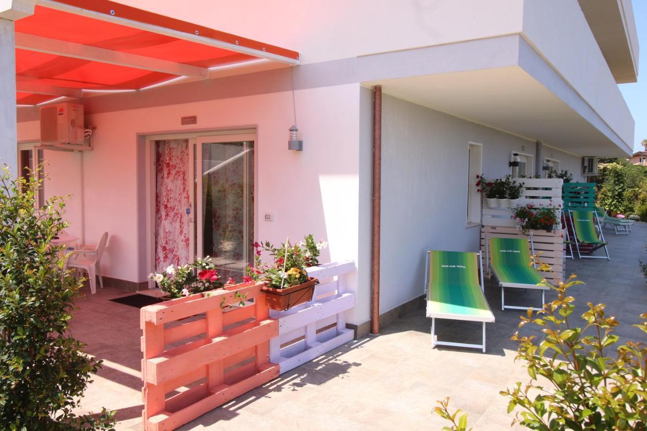 Apartament Chiaro Di Luna Santa Domenica  Zewnętrze zdjęcie