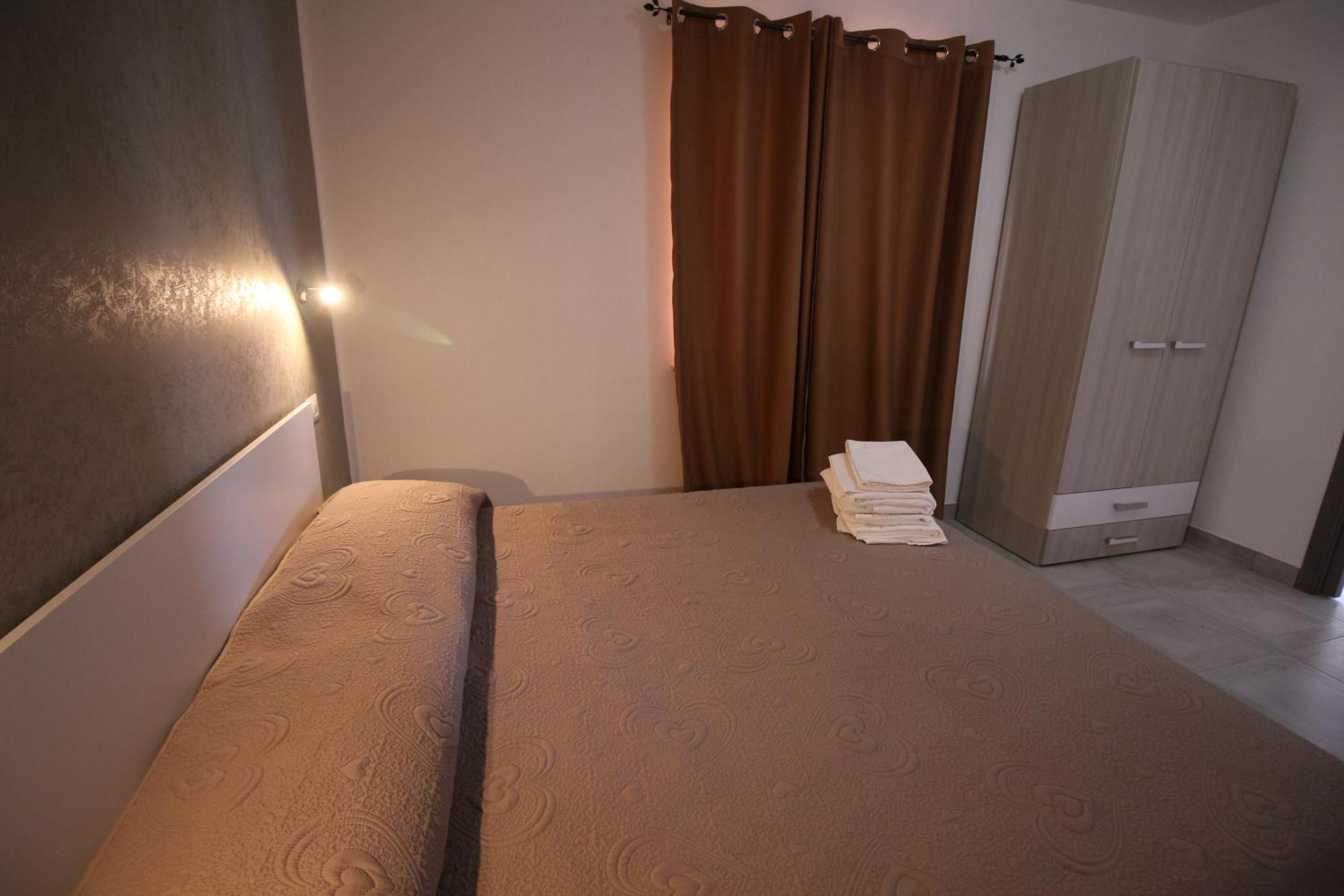 Apartament Chiaro Di Luna Santa Domenica  Pokój zdjęcie